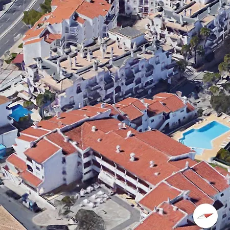 View 990 Meters From On Foot *