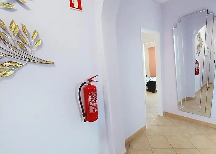 View 990 Meters From On Foot *