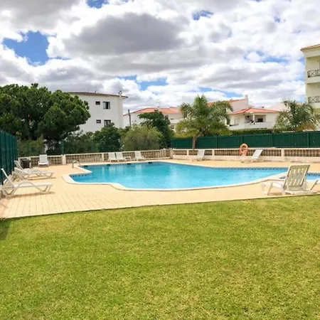 View 990 Meters From On Foot Apartman *